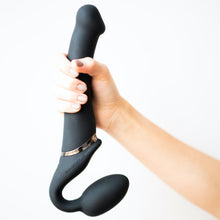 Load image into Gallery viewer, strap-on-me-vibrating-strap-on-medium-black