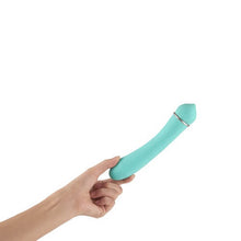 Load image into Gallery viewer, mina-soft-silicone-classic-vibrator
